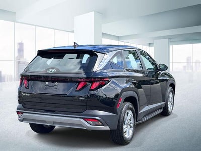 2025 Hyundai Tucson SE
