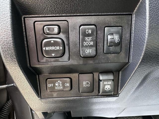 2019 Toyota Tundra 4WD SR5