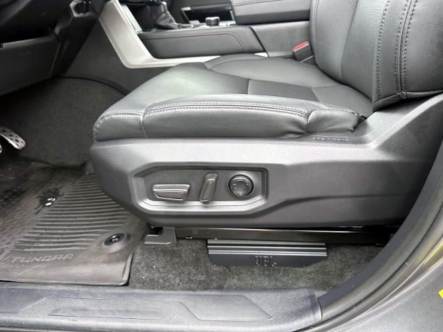 2025 Toyota Tundra 4WD SR5