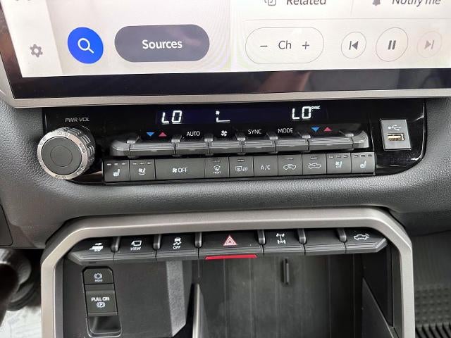 2025 Toyota Tundra 4WD SR5