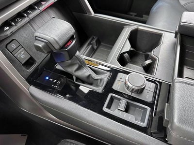 2025 Toyota Tundra 4WD SR5