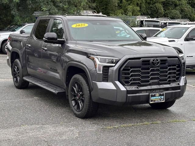 2025 Toyota Tundra 4WD SR5