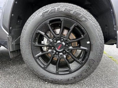 2025 Toyota Tundra 4WD SR5