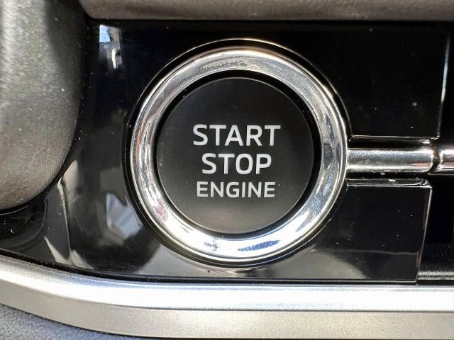 2024 Mitsubishi Outlander SEL