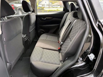 2017 Nissan Rogue Sport SV