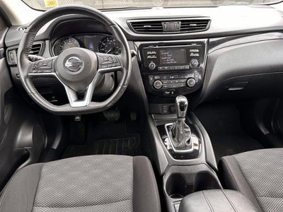 2017 Nissan Rogue Sport SV