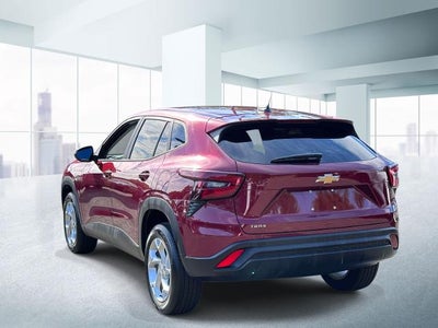 2025 Chevrolet Trax LS