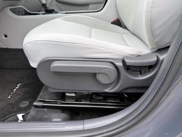 2024 Hyundai Kona SE