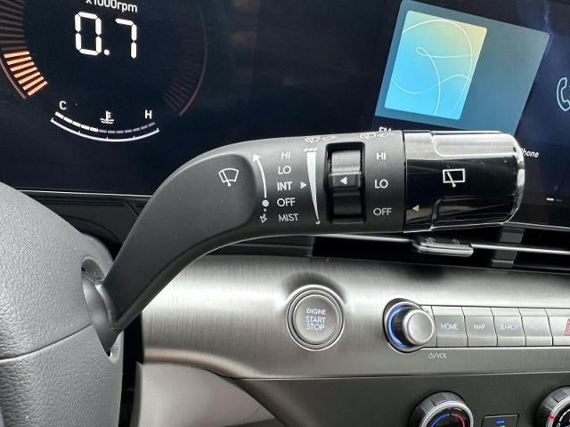 2024 Hyundai Kona SE