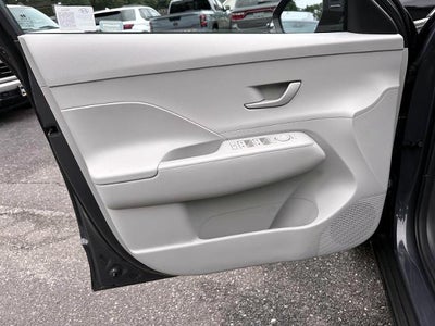 2024 Hyundai Kona SE