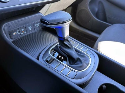 2024 Hyundai Kona SE