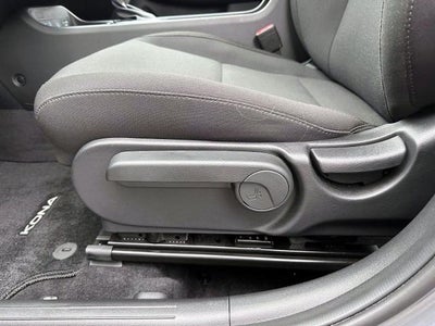 2024 Hyundai Kona SE