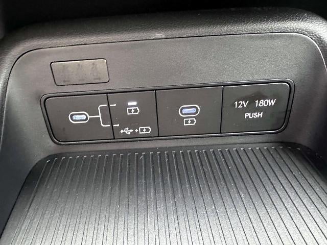 2024 Hyundai Kona SE