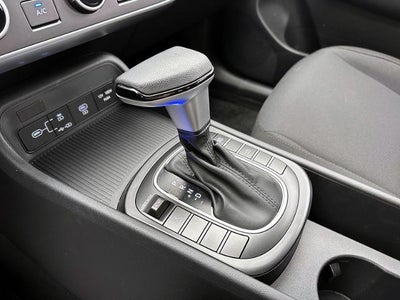 2024 Hyundai Kona SE