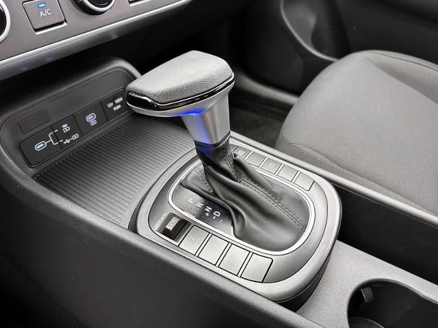 2024 Hyundai Kona SE