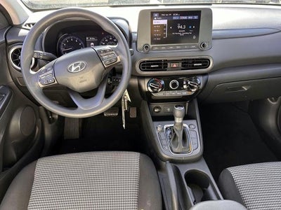 2023 Hyundai Kona SE
