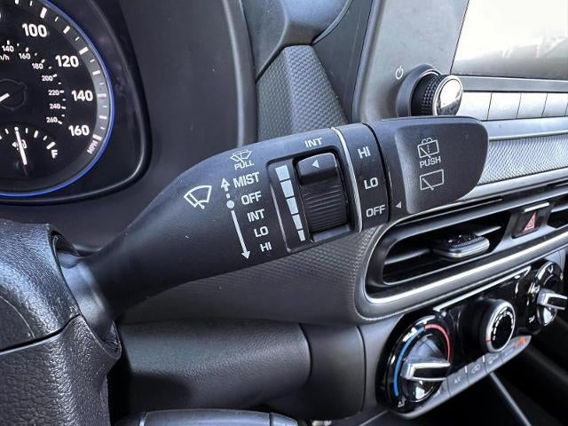 2023 Hyundai Kona SE
