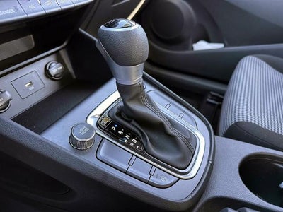 2023 Hyundai Kona SE
