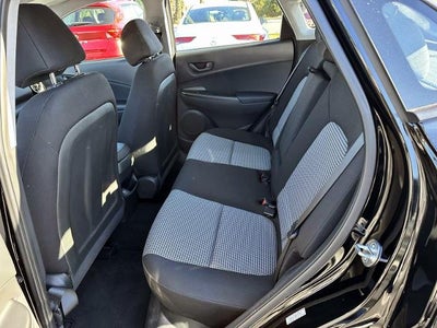 2023 Hyundai Kona SE