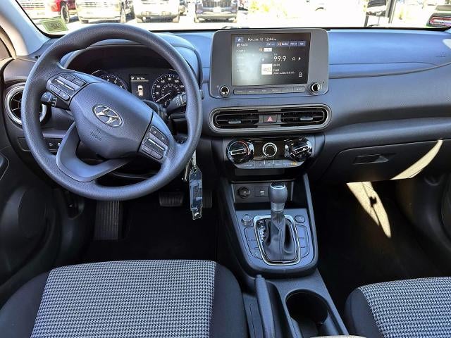 2023 Hyundai Kona SE