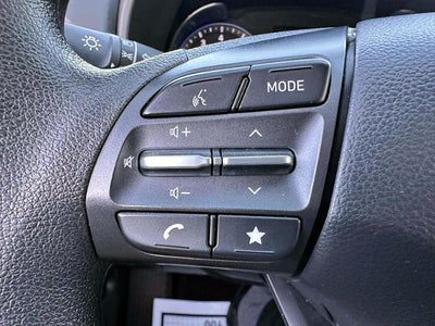 2023 Hyundai Kona SE