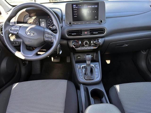 2023 Hyundai Kona SE