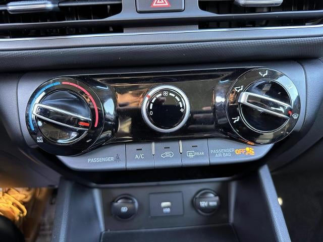 2023 Hyundai Kona SE