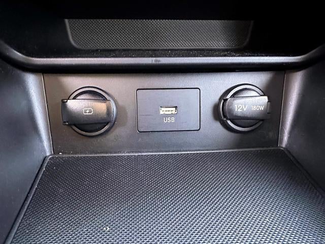 2023 Hyundai Kona SE