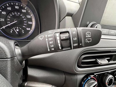 2023 Hyundai Kona SE