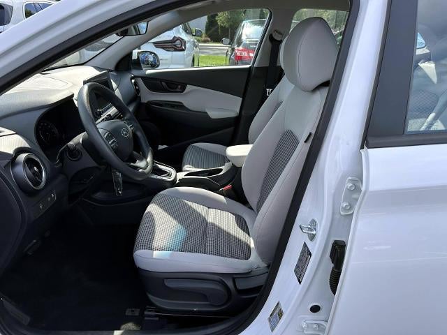 2023 Hyundai Kona SE