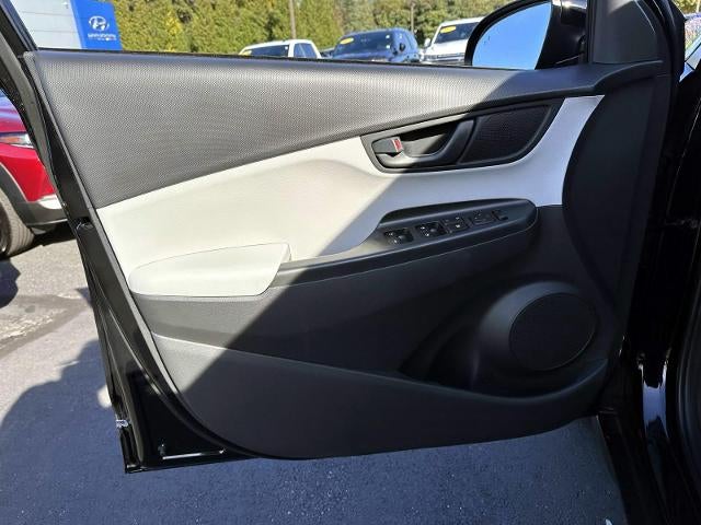 2023 Hyundai Kona SE