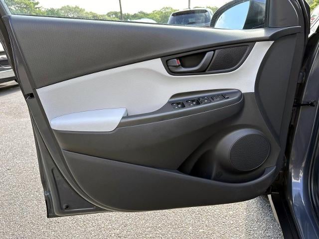 2023 Hyundai Kona SE