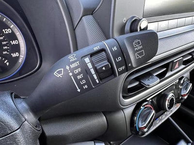 2023 Hyundai Kona SE