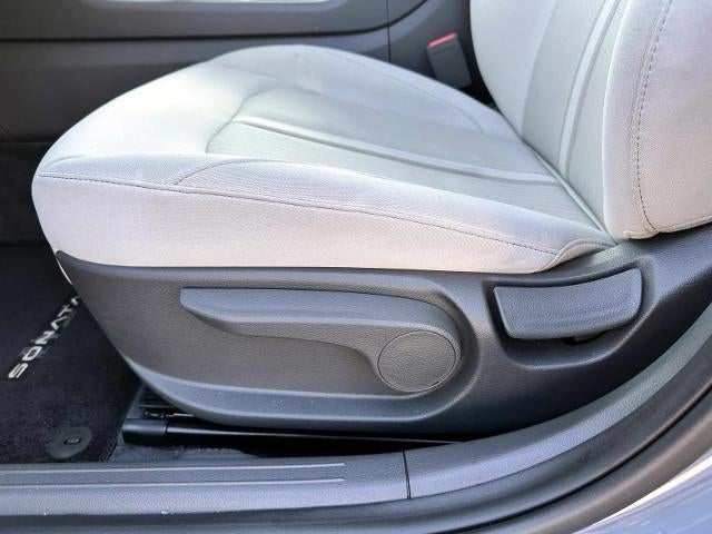 2025 Hyundai Sonata SE