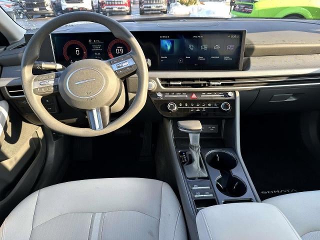 2025 Hyundai Sonata SE