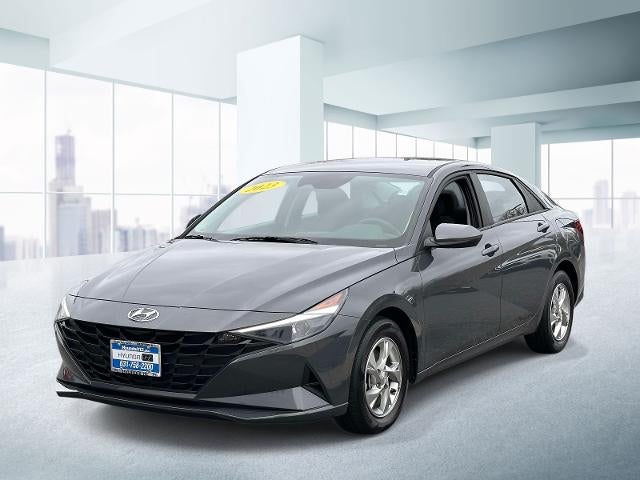 2023 Hyundai Elantra SE