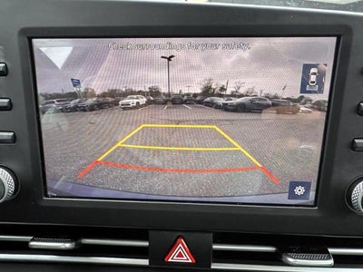 2023 Hyundai Elantra SE