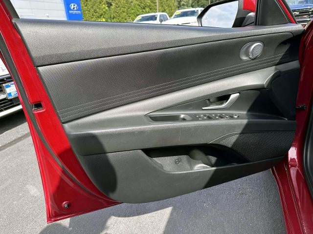 2023 Hyundai Elantra SE