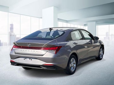 2023 Hyundai Elantra SE