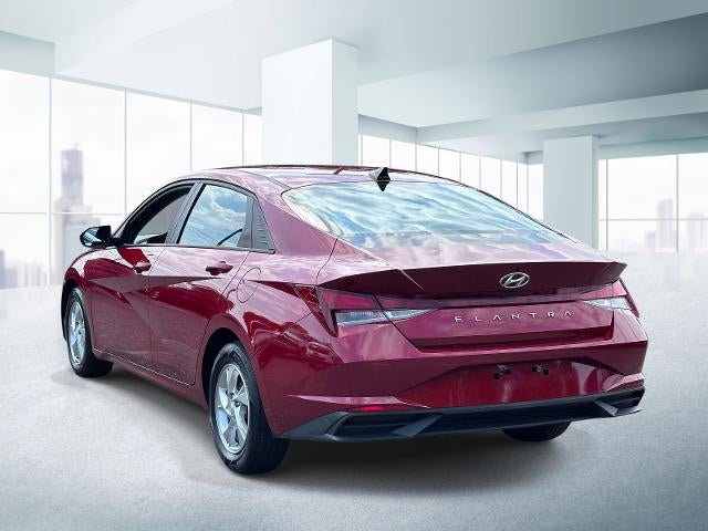 2023 Hyundai Elantra SE