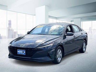 2023 Hyundai Elantra SE