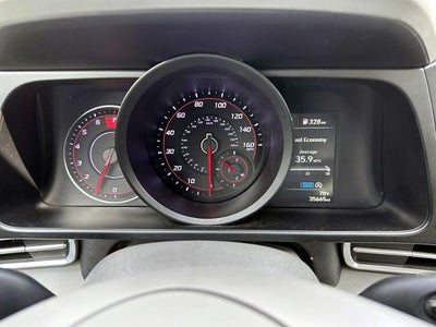2023 Hyundai Elantra SE
