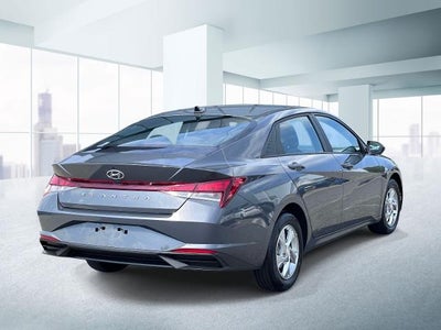 2023 Hyundai Elantra SE