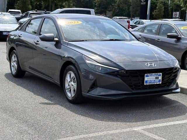 2023 Hyundai Elantra SE