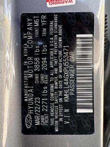 2023 Hyundai Elantra SE