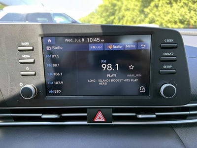 2023 Hyundai Elantra SE