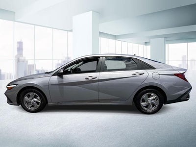 2025 Hyundai Elantra SE