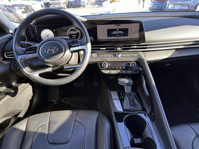 2022 Hyundai Elantra Hybrid Limited