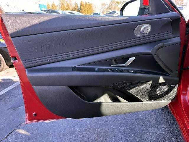 2022 Hyundai Elantra Hybrid Limited