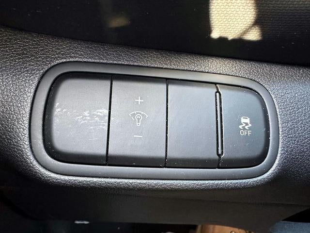 2023 Hyundai Venue SE